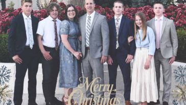 Merry Christmas – Mel’s Kitchen Cafe