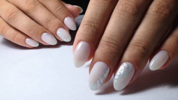 What Are The Best Techniques For Applying Luxio Gel Polish?