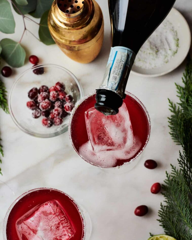 Cranberry Margarita – A Cozy Kitchen