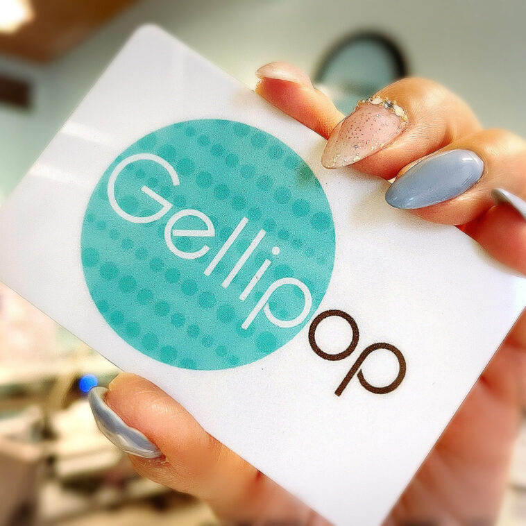 Exploring Japanese Gel Polish Nail Art!