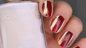 NAILS | Merry Christmas! #CBBxManiMonday | Cosmetic Proof