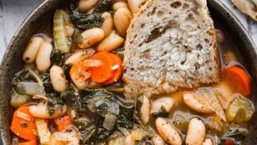 Tuscan White Bean Soup | The Recipe Critic
