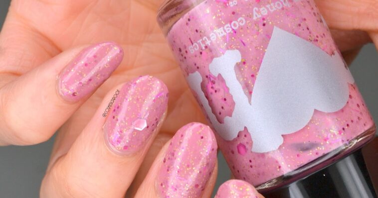 NAILS | Rainbow Honey My Girl Swatch #CBBxManiMonday | Cosmetic Proof
