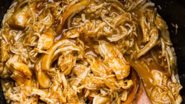Slow Cooker Shredded BBQ Chicken