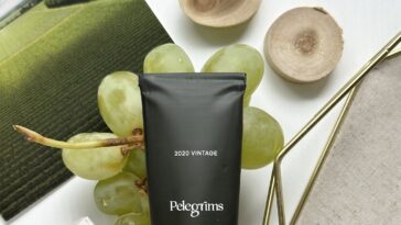 SKINCARE | Pelegrims Hand Pomade | Cosmetic Proof