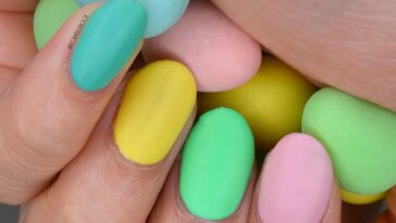 NAILS | Cadbury Mini Eggs #CBBxManiMonday | Cosmetic Proof