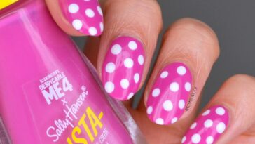 NAILS | Polka Dot Pink #CBBxManiMonday | Cosmetic Proof