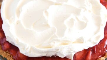 Fresh Strawberry Cream Pie – Mel’s Kitchen Cafe