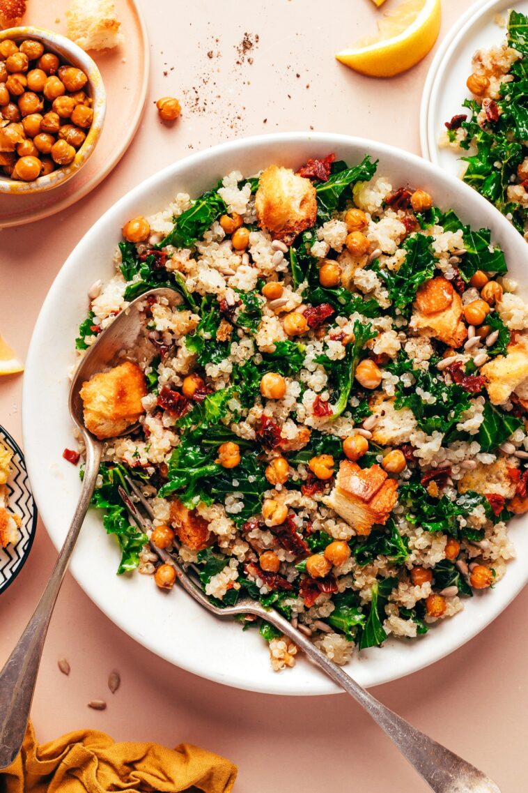 Lemony Quinoa Kale Salad with Crispy Chickpeas
