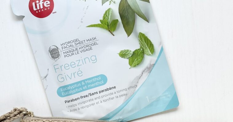 SHEET MASK | Life Brand Freezing Hydrogel Facial Sheet Mask #CanadianJuly | Cosmetic Proof