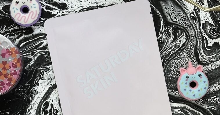 SHEET MASK | Saturday Skin Spotlight Brightening Mask | Cosmetic Proof