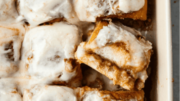 Easy Hawaiian Roll Cinnamon Rolls (Viral TikTok Hack