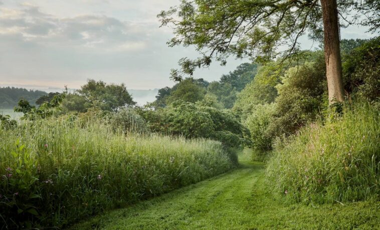 Do You Ever Visit Gardens?