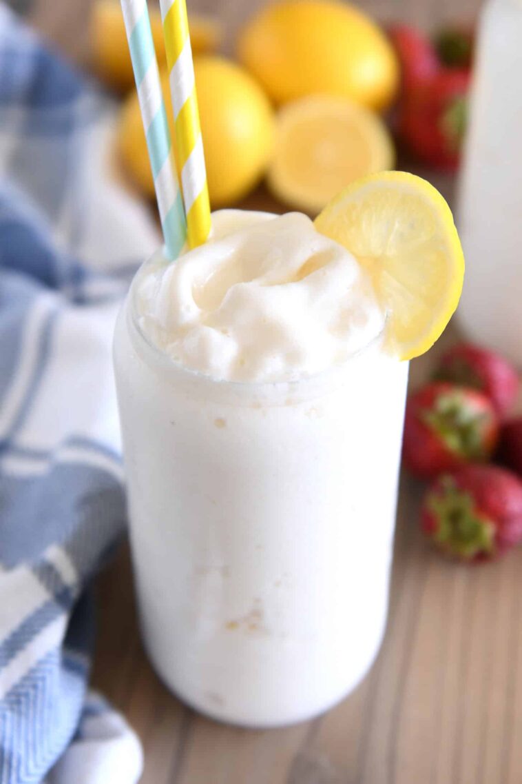Whipped Frosted Lemonade – Mel’s Kitchen Cafe